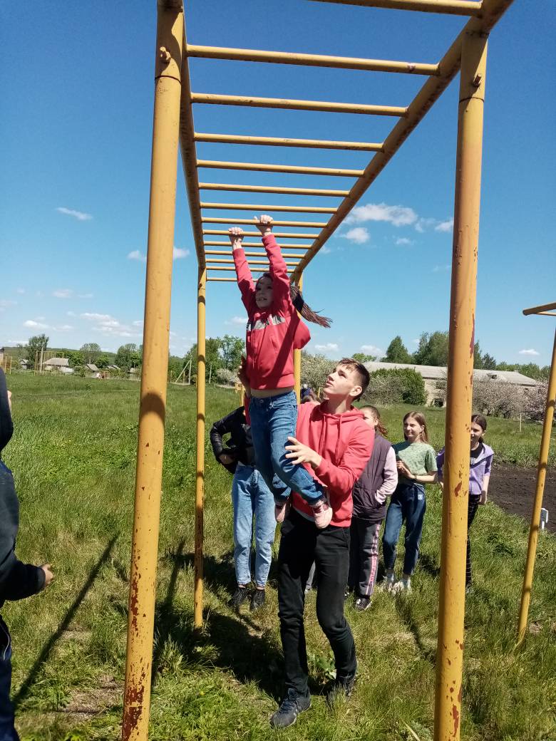 Полоса препятствий. &amp;quot; Рукоход&amp;quot;